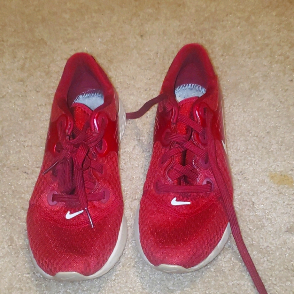 Nike legend react